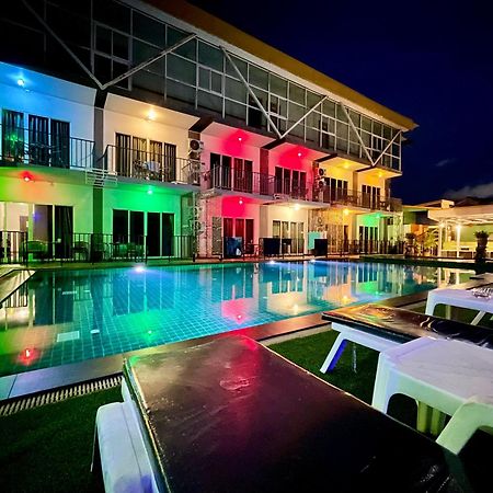 Anantra Pattaya Resort Exterior photo